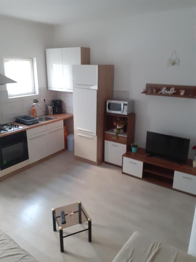 Apartament Apartman Tanja Bilice Zewnętrze zdjęcie