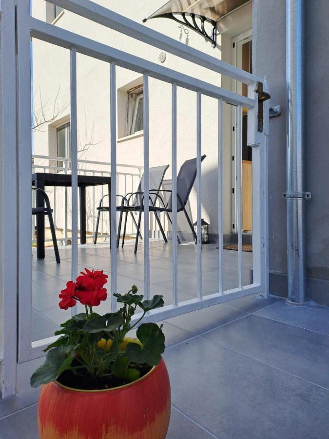 Apartament Apartman Tanja Bilice Zewnętrze zdjęcie