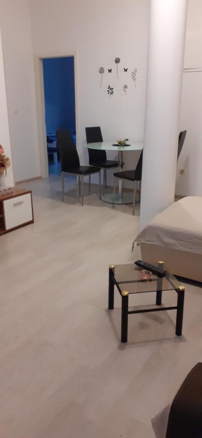 Apartament Apartman Tanja Bilice Zewnętrze zdjęcie