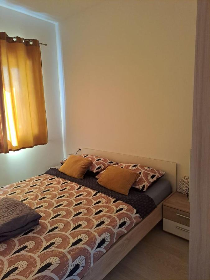 Apartament Apartman Tanja Bilice Zewnętrze zdjęcie